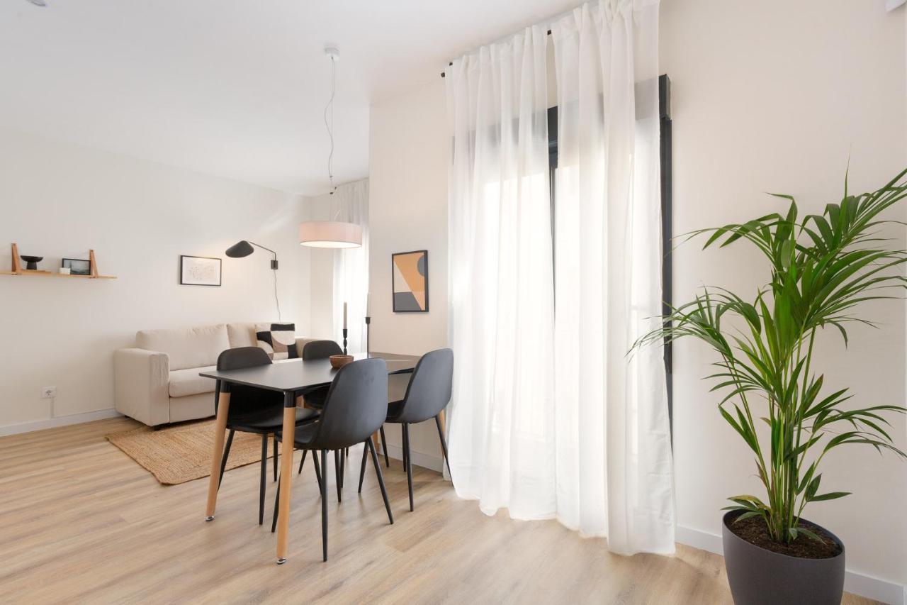 Urban Chill Apartments By Olala Homes L'Hospitalet de Llobregat Luaran gambar